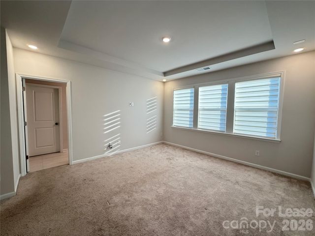 5757 Coulee Lane, Charlotte, NC 28215