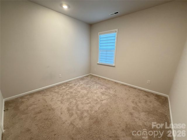 5757 Coulee Lane, Charlotte, NC 28215
