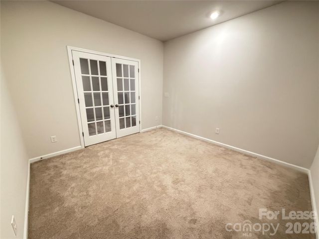 5757 Coulee Lane, Charlotte, NC 28215