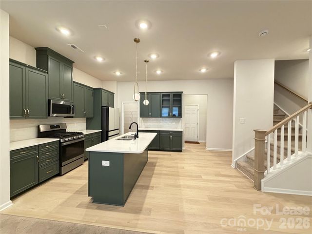 5757 Coulee Lane, Charlotte, NC 28215