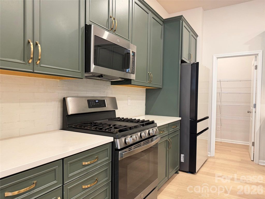 5757 Coulee Lane, Charlotte, NC 28215