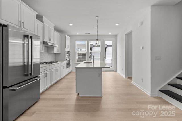 109 Goodson Place, Davidson, NC 28036