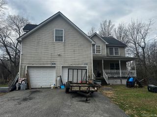 4 Crystal Drive, Washingtonville, NY 10992