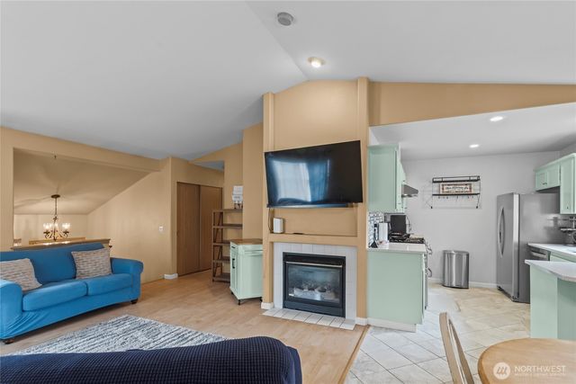 1305 185th Street E, Spanaway, WA 98387