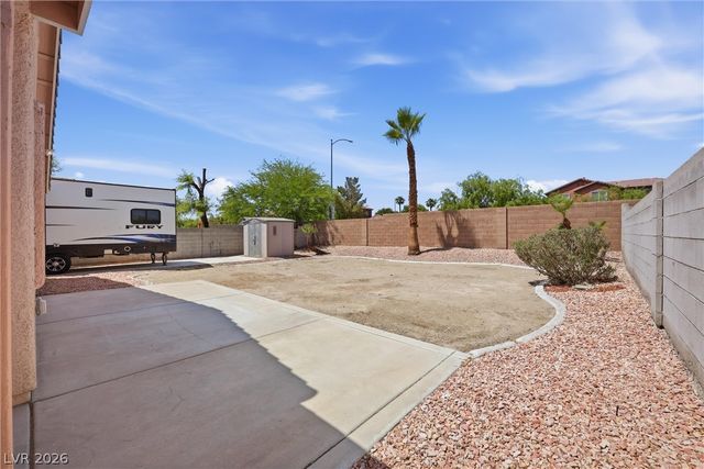 5329 Manor Stone Street, North Las Vegas, NV 89081