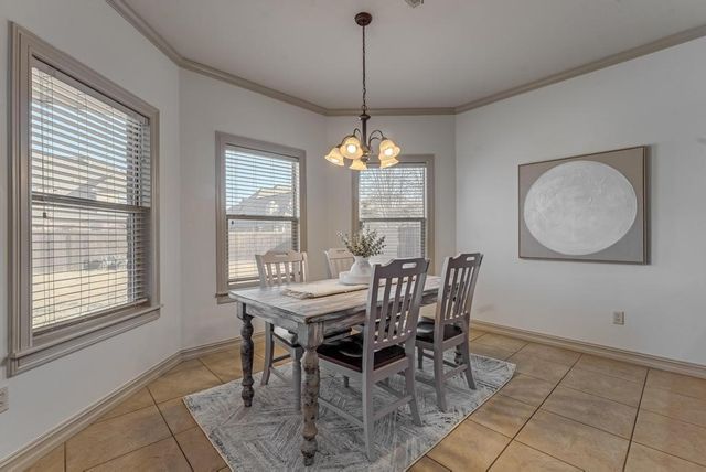 5201 SW Newcastle Road, Bentonville, AR 72713