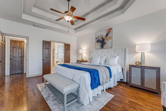 5201 SW Newcastle Road, Bentonville, AR 72713