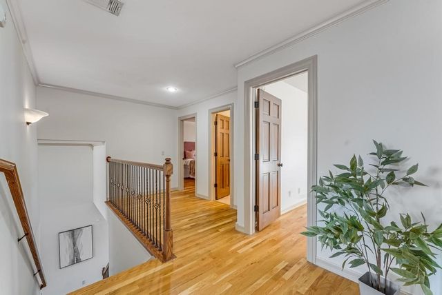 5201 SW Newcastle Road, Bentonville, AR 72713