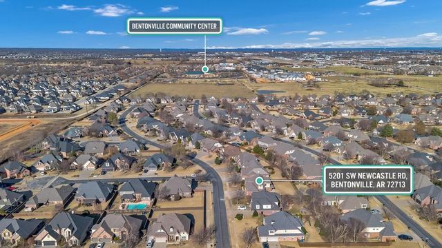 5201 SW Newcastle Road, Bentonville, AR 72713