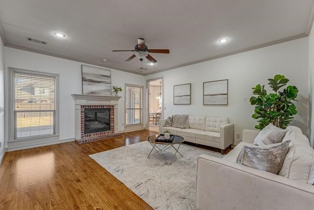 5201 SW Newcastle Road, Bentonville, AR 72713