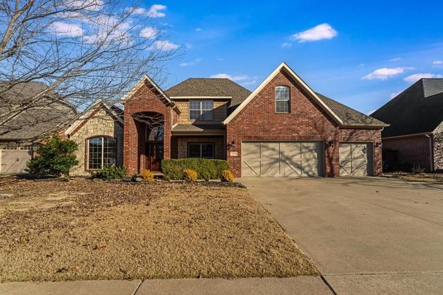 5201 SW Newcastle Road, Bentonville, AR 72713