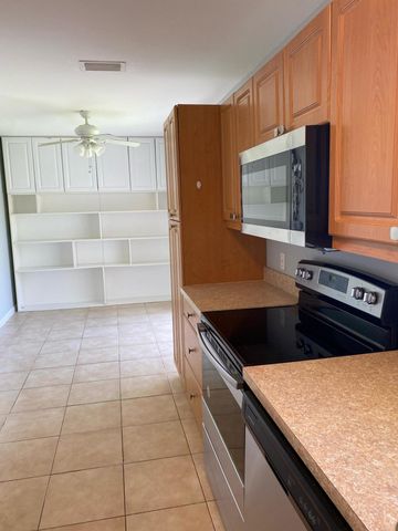 2289 SE Baron Street, Port St. Lucie, Port St Lucie, FL 34952