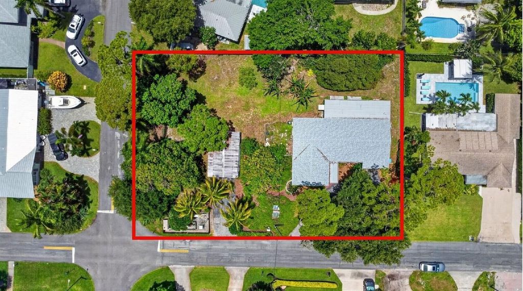 2709 SW 6th Street, Boynton Beach, FL 33435