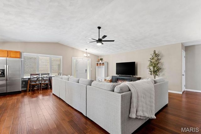 1841 Carrington Way, Swansea, IL 62226