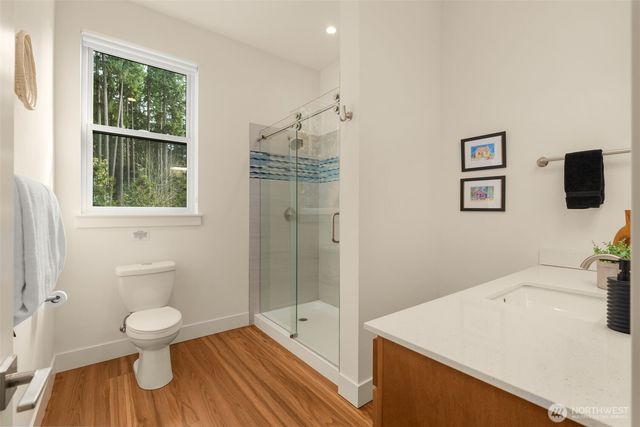 10143 Battle Point Drive NE, Bainbridge Island, WA 98110