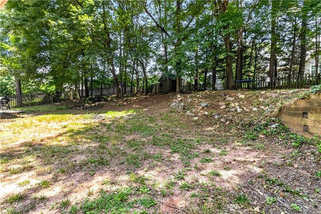 2456 Arcadia Drive NW, Acworth, GA 30101
