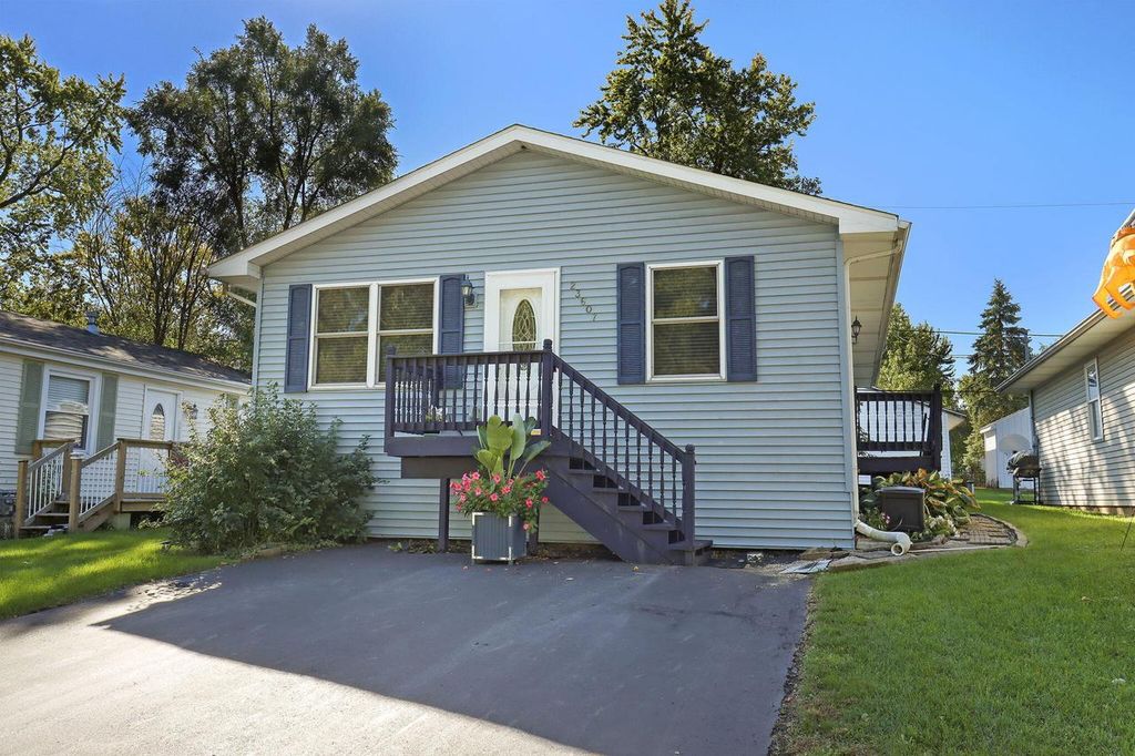 23607 125th STREET, Trevor, WI 53179