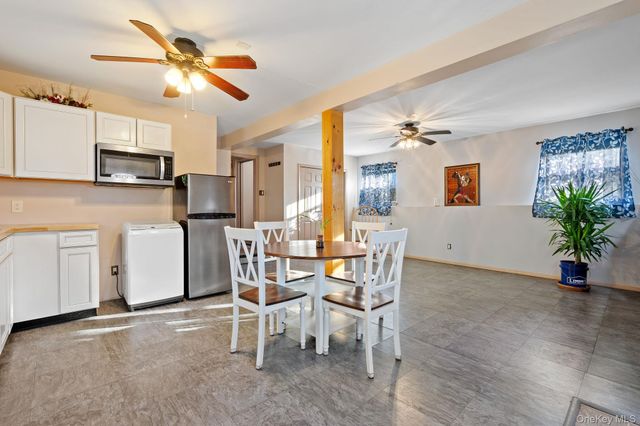 171 East Road, Wallkill, NY 12589