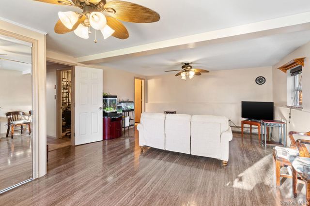 171 East Road, Wallkill, NY 12589