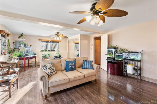 171 East Road, Wallkill, NY 12589