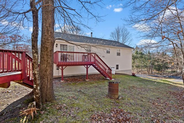 171 East Road, Wallkill, NY 12589