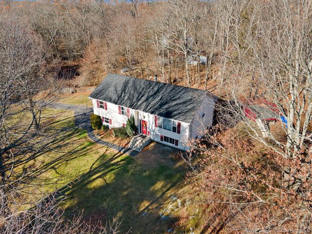 171 East Road, Wallkill, NY 12589