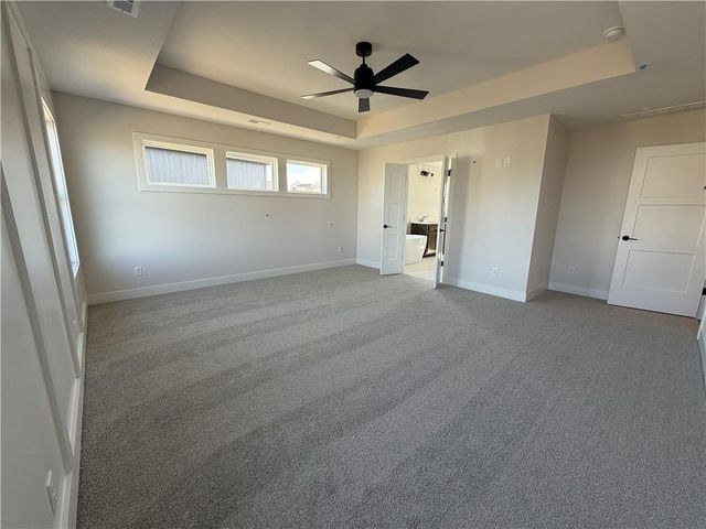 13602 NE 114th Place, Kearney, MO 64060