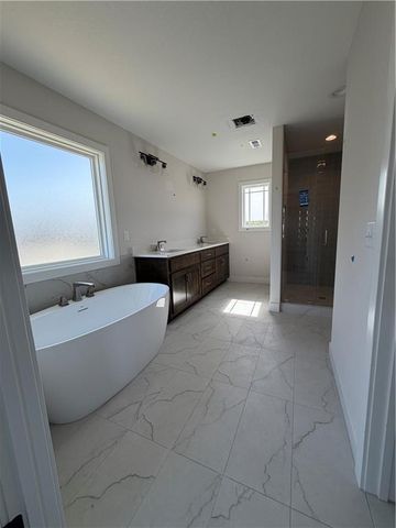 13602 NE 114th Place, Kearney, MO 64060