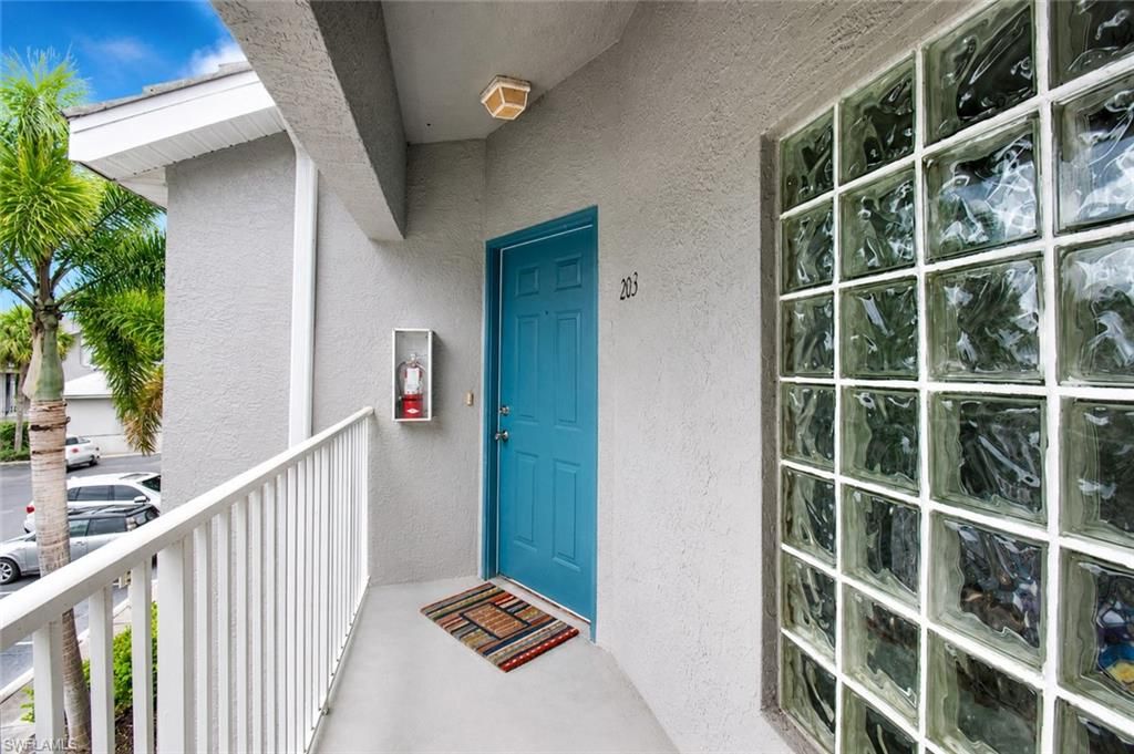 12081 Summergate CIR 203, FORT MYERS, FL 33913 — exterior