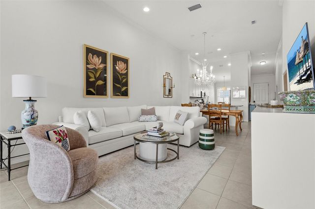 5420 CICERNONE STREET 203, Sarasota, FL 34238