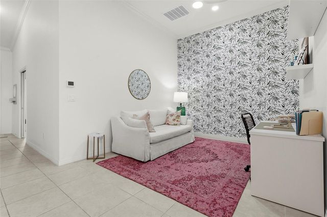 5420 CICERNONE STREET 203, Sarasota, FL 34238