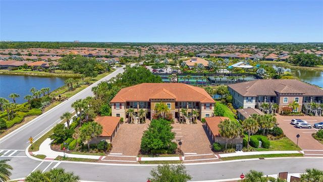 5420 CICERNONE STREET 203, Sarasota, FL 34238