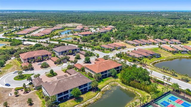 5420 CICERNONE STREET 203, Sarasota, FL 34238