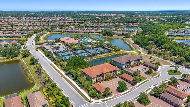 5420 CICERNONE STREET 203, Sarasota, FL 34238