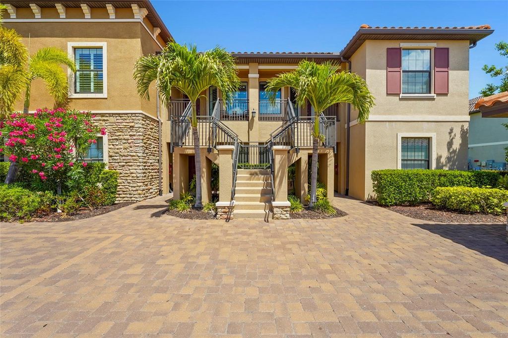 5420 CICERNONE STREET 203, Sarasota, FL 34238