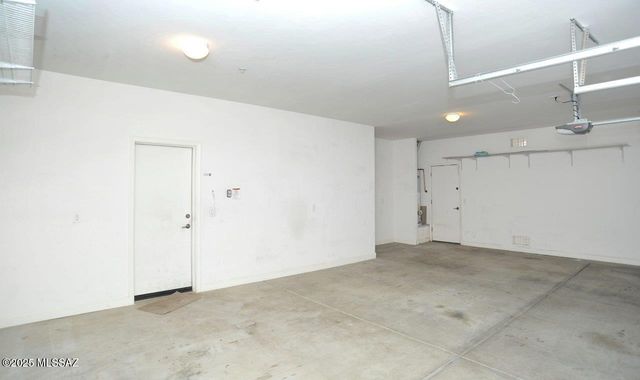 8288 W Canvasback Lane, Tucson, AZ 85757