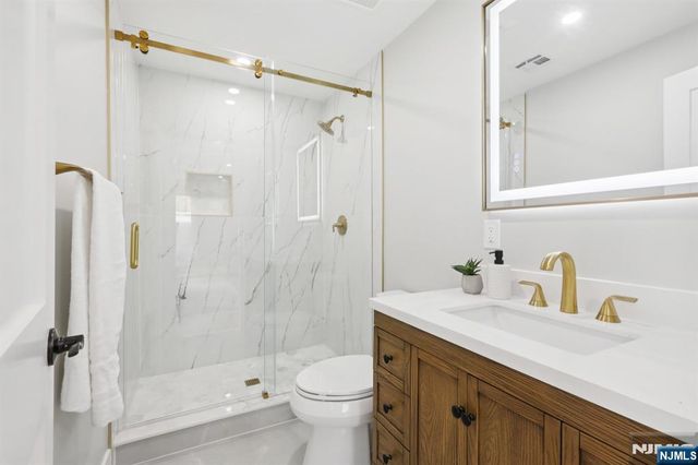 76 Elm Road, Caldwell, NJ 07006