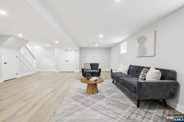 76 Elm Road, Caldwell, NJ 07006