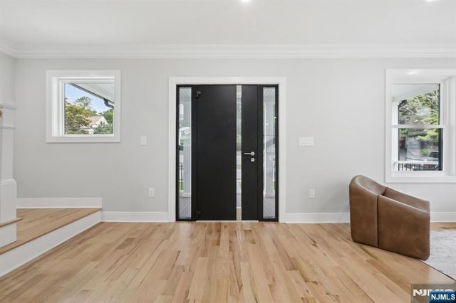 76 Elm Road, Caldwell, NJ 07006