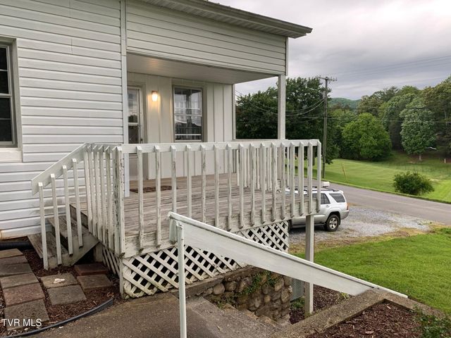 626 North Mohawk Drive, Erwin, TN 37650