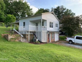 626 North Mohawk Drive, Erwin, TN 37650