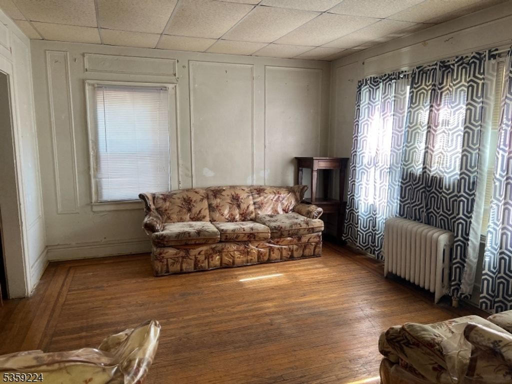 285 N Center St, City Of Orange Twp., NJ 07050