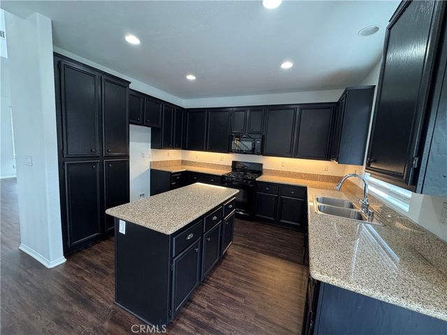 28291 Cedar Lane, Saugus, CA 91350