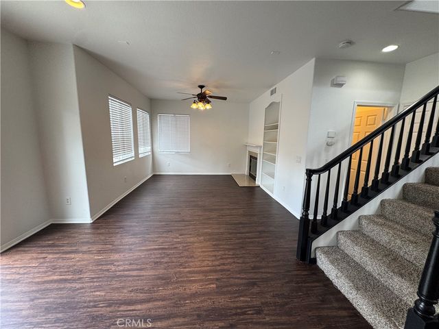 28291 Cedar Lane, Saugus, CA 91350