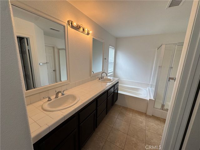 28291 Cedar Lane, Saugus, CA 91350