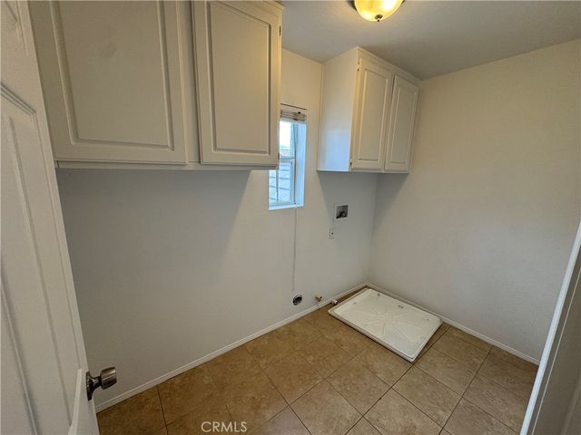 28291 Cedar Lane, Saugus, CA 91350