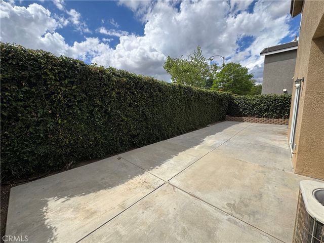 28291 Cedar Lane, Saugus, CA 91350