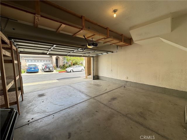 28291 Cedar Lane, Saugus, CA 91350