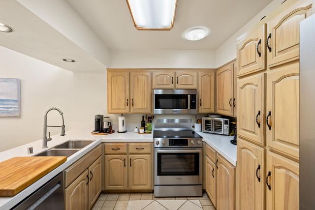 67 Montsalas Drive, Monterey, CA 93940