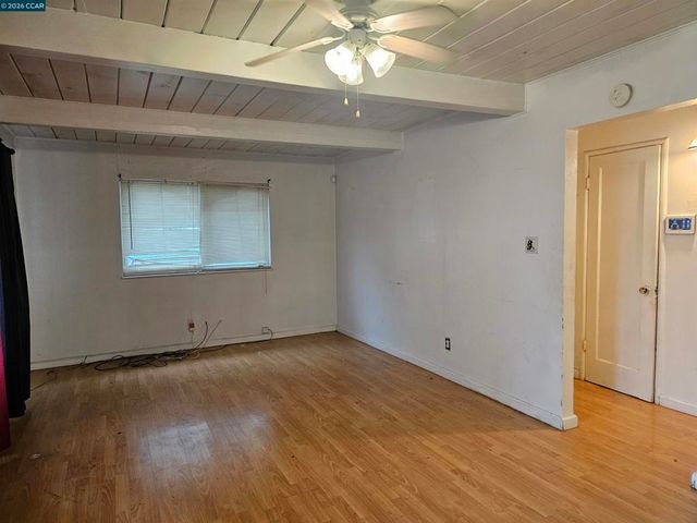 604 604 Harrison Dr, Richmond, CA 94806